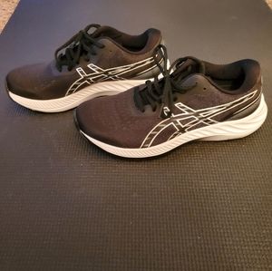 ASICS Gel Excite 9, Size 8, Black
